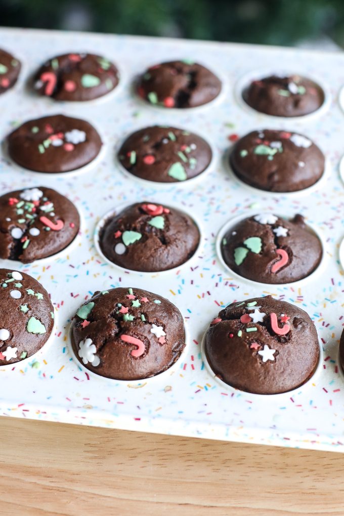 These Chocolate Peppermint Protein Muffins are the perfect healthier muffin for the holiday season!