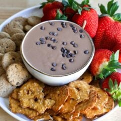 Indulge guilt-free with our High Protein Brownie Batter Dip! Made with cashews, Greek yogurt & protein powder. Perfect for satisfying cravings!