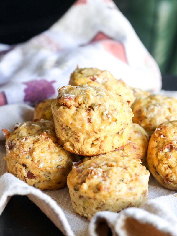 Start your morning with savory Pumpkin Sage Breakfast Biscuits! A healthy, seasonal twist on a classic, perfect for fall.