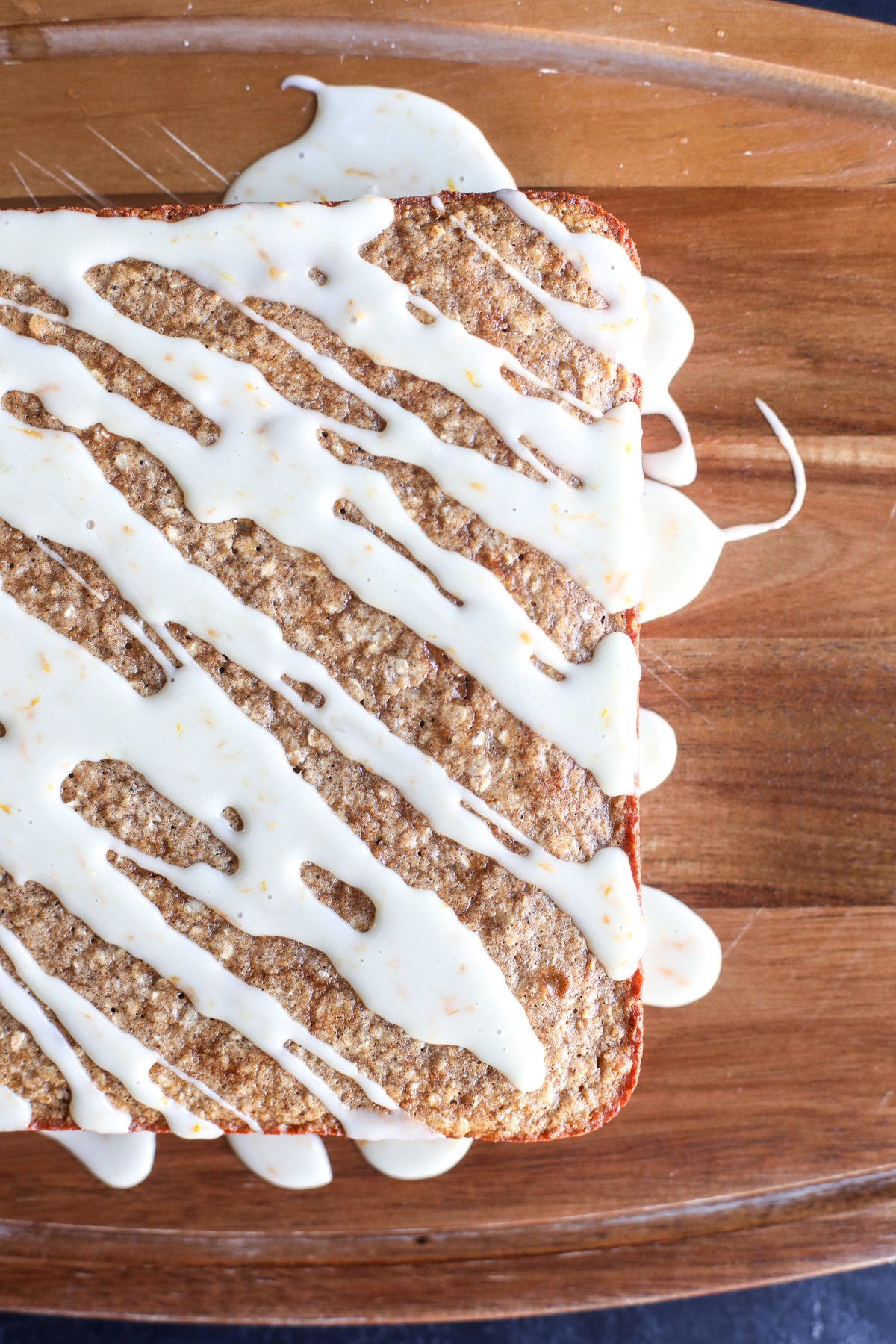 Decadent Gingerbread Protein Oat Bake: Fuel your day with a guilt-free treat. Packed with protein, fiber, and holiday flavor.