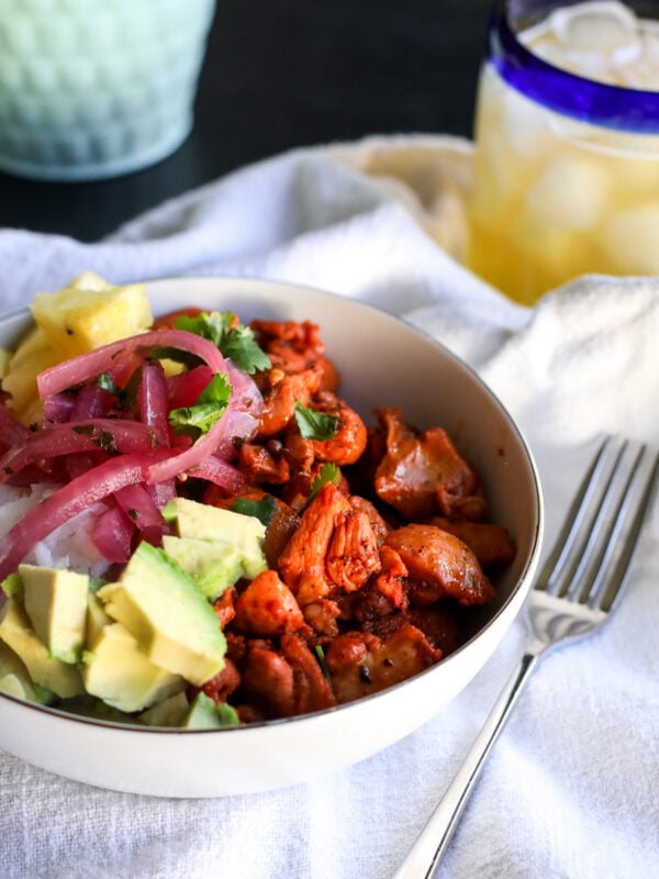 Easy & flavorful! This Simple Chicken Al Pastor recipe delivers authentic Mexican flavors with minimal effort. Perfect for weeknight dinners.