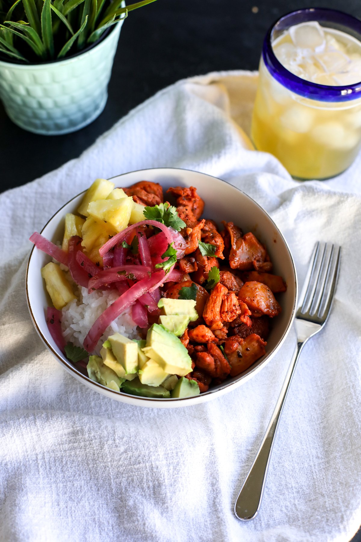 Easy & flavorful! This Simple Chicken Al Pastor recipe delivers authentic Mexican flavors with minimal effort. Perfect for weeknight dinners.