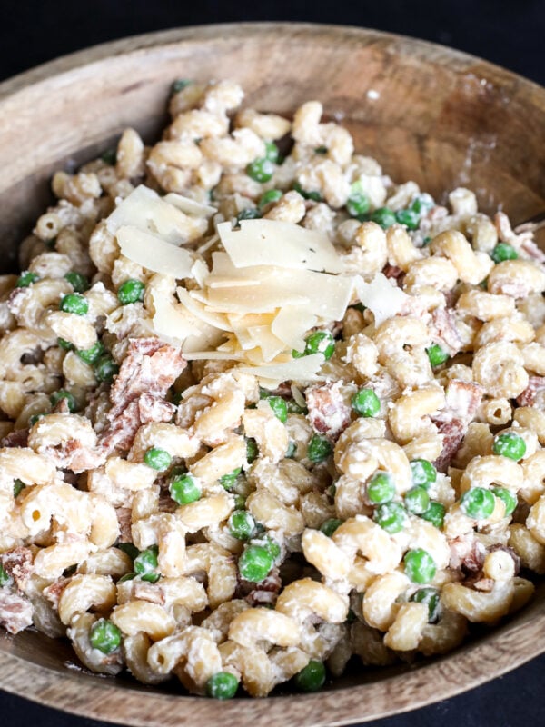 Packed with protein! Try our easy High Protein Pasta Salad recipe with bacon, peas, and a creamy cottage cheese sauce. Delicious and satisfying.