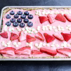 Sweet, no-bake Red, White & Blueberry Tart! This easy, healthy dessert is naturally sweetened and gluten-free.