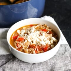 A fresh twist on chili! Creamy chicken and white beans with sun-dried tomatoes, feta, lemon, and Mediterranean herbs.